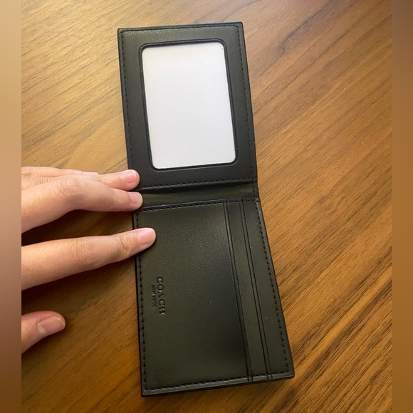 NWOT Coach Leather Card Case Wallet Black Famous Unisex - Picture 3 of 3